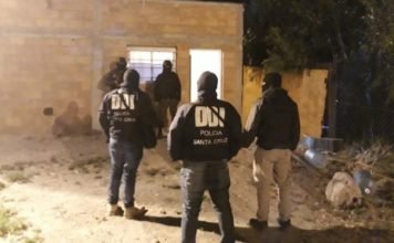 Desbaratan otra red de dominicanos narcos que operaba en Santa Cruz